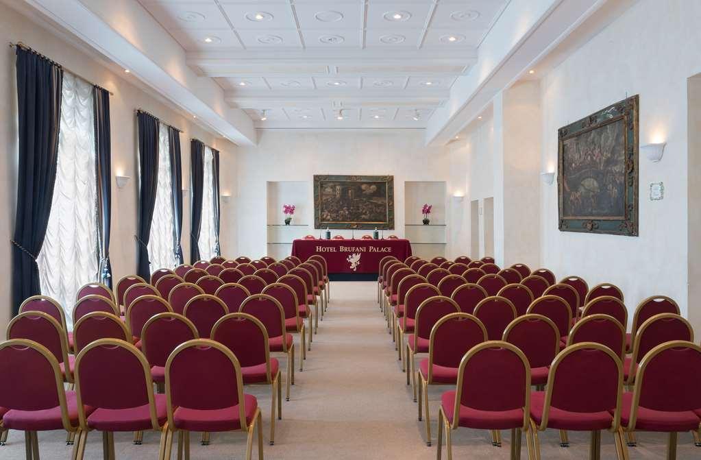 Sina Brufani Hotel Perugia Fasilitas foto The Polish Senate Chamber